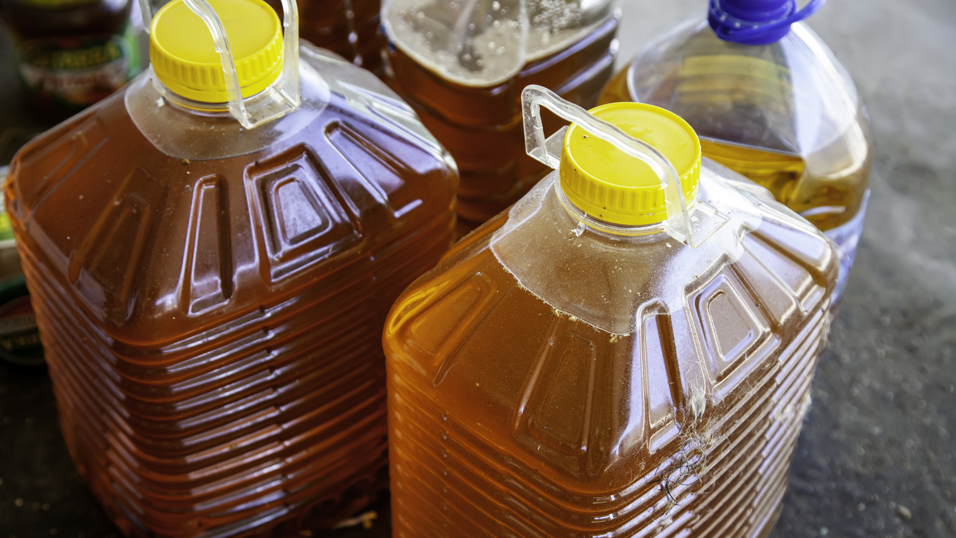 izlietota cepamā eļļa